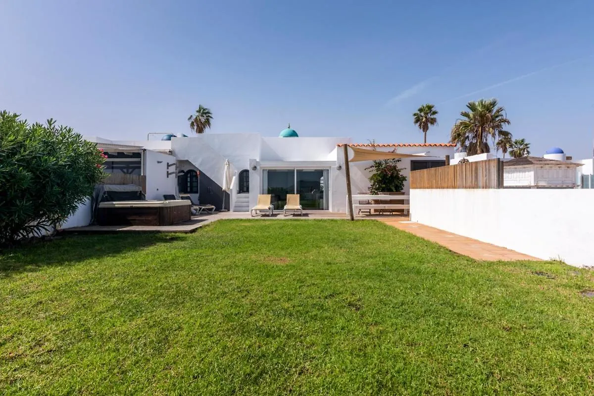 Beach Casa Helen Corralejo Villa